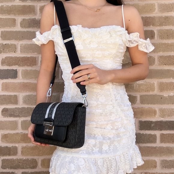 Michael Kors Shoulder Bag Black MK Silver Stripe - Picture 2 of 5